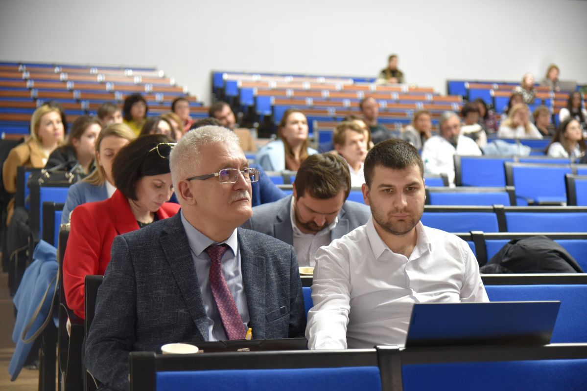 simpozion oftalmologi